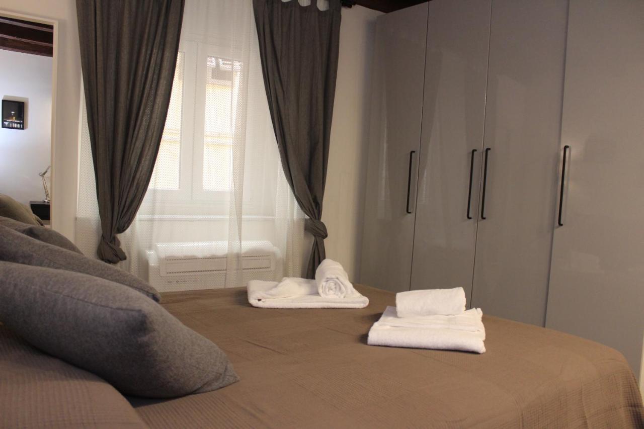 Art Apartment Piccolo Rifugio Firenze Bagian luar foto