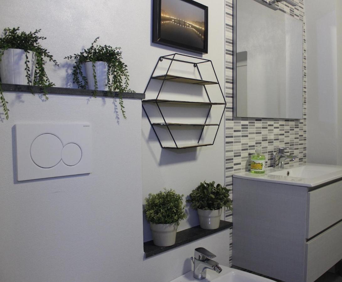 Art Apartment Piccolo Rifugio Firenze Bagian luar foto